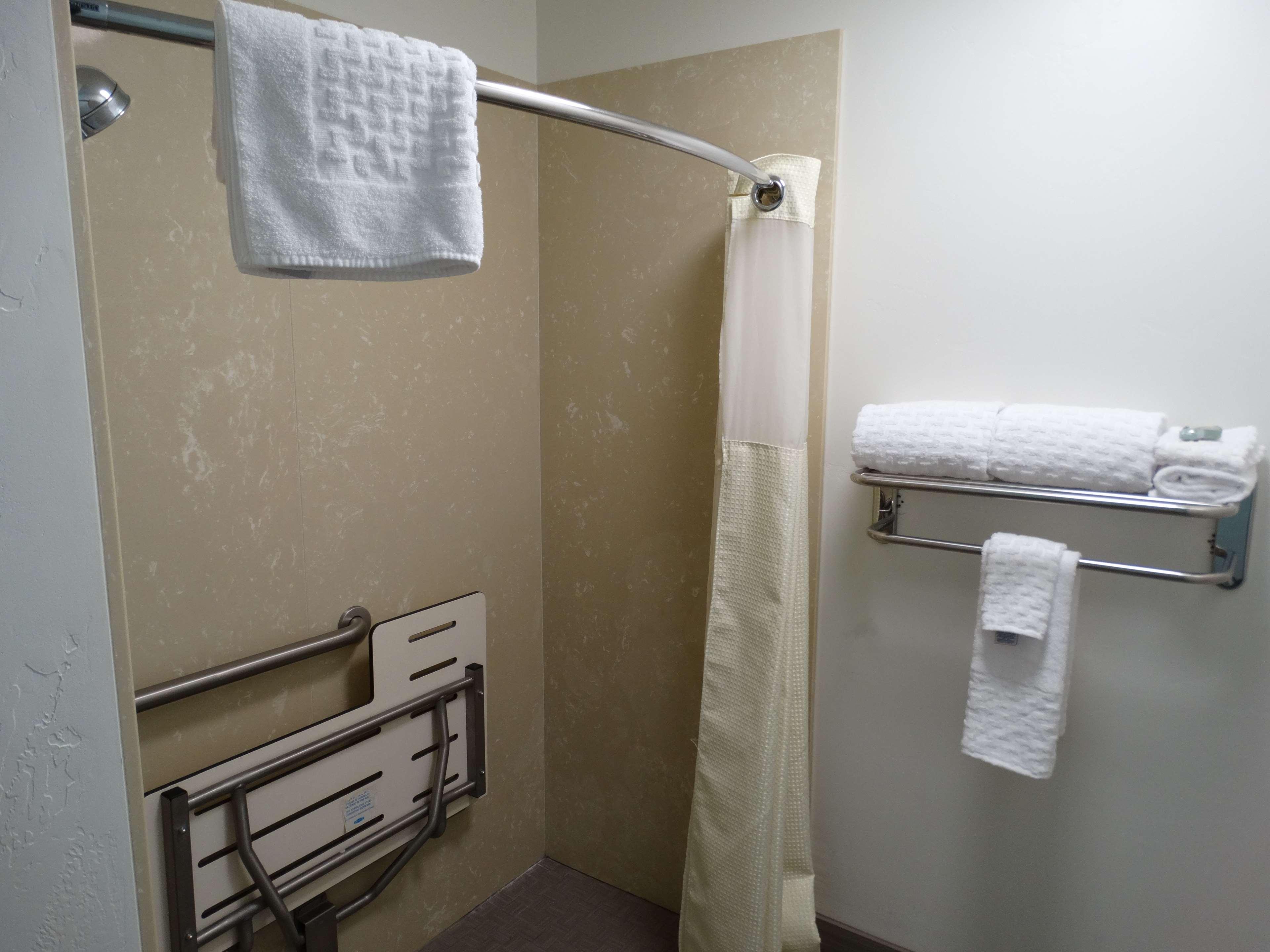 Best Western Duchesne Inn Habitación foto